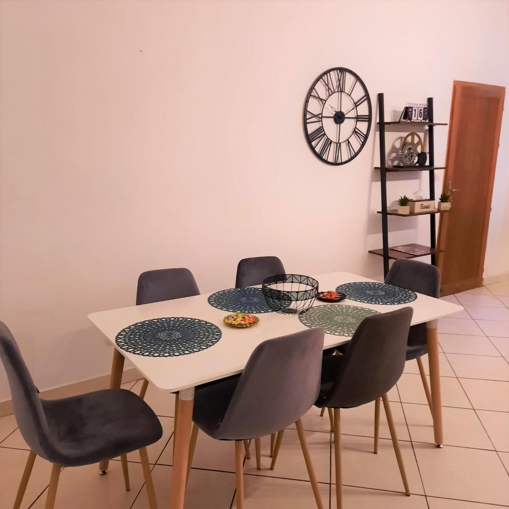 Le Albert 1Er Beziers Appartements Tout Equipes Eksteriør bilde