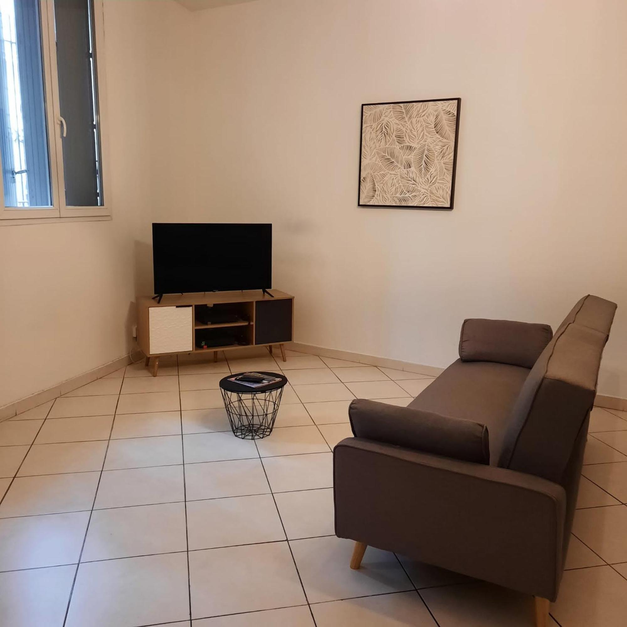 Le Albert 1Er Beziers Appartements Tout Equipes Eksteriør bilde